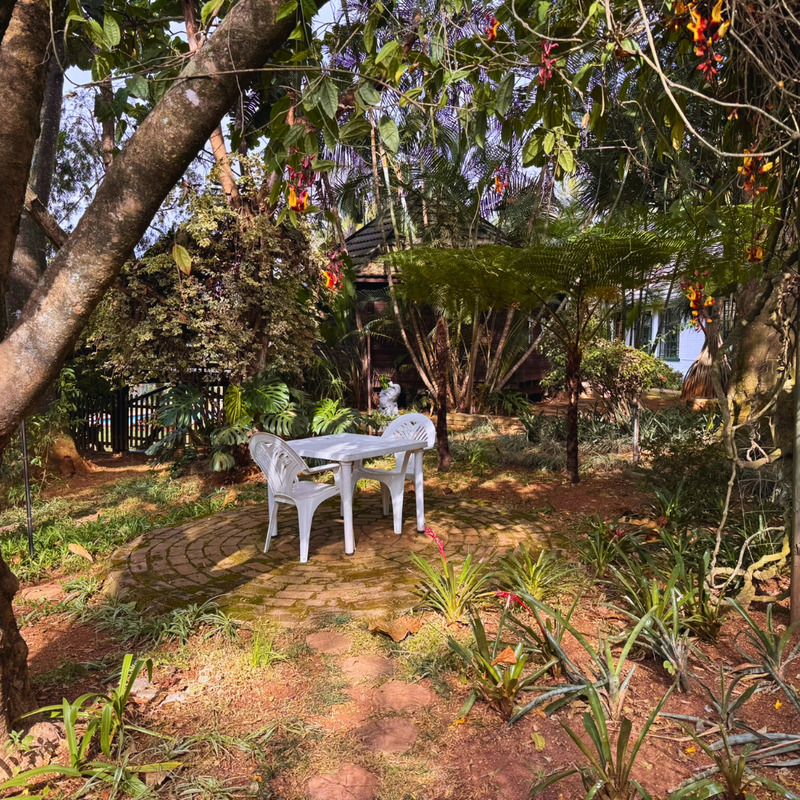 Unit 1 Standard Twin Room Outside